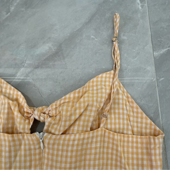 Women’s Lulus Music City Gingham Tie Front Spaghetti Strap Mini Dress Small - Picture 10 of 16